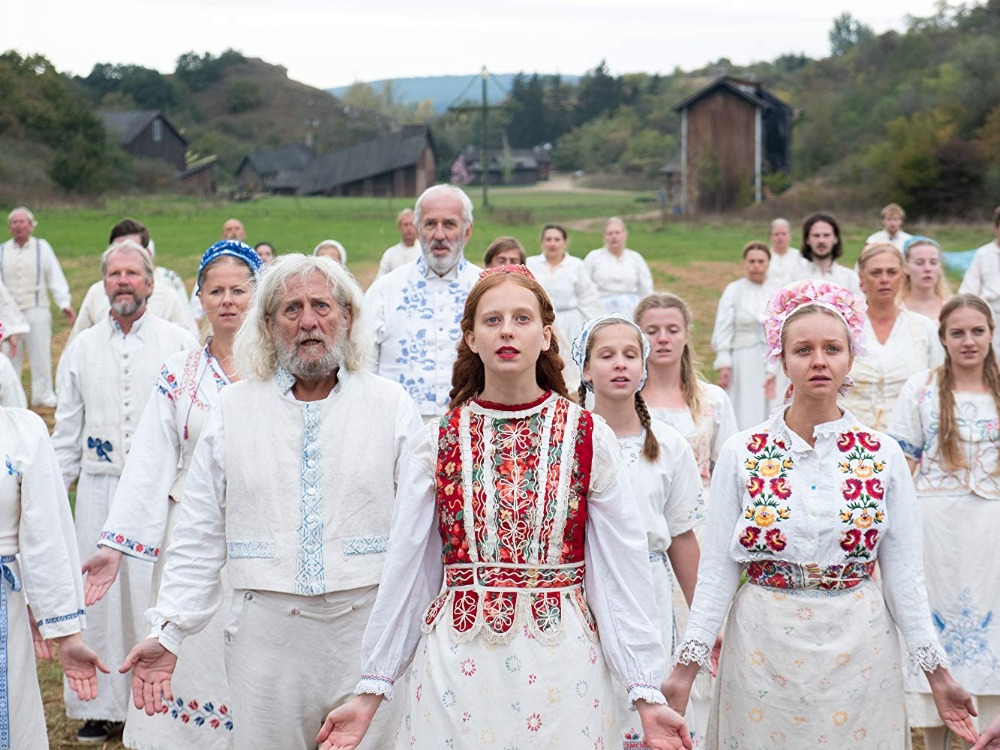 Review Film Midsommar Sajian Ritual Mengerikan Di Balik Visual Menawan Soco By Sociolla